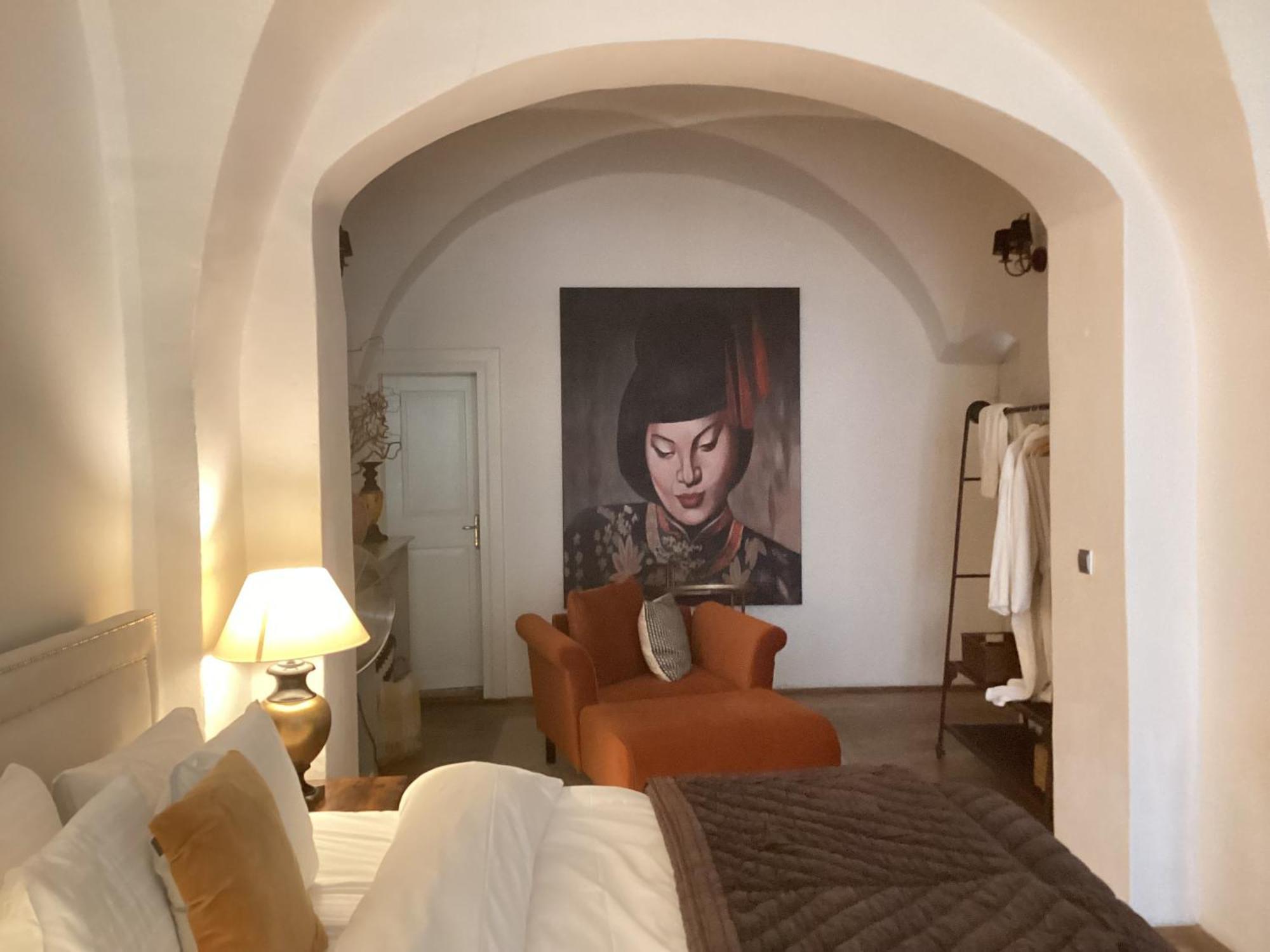 Nana Macs 4* Прага